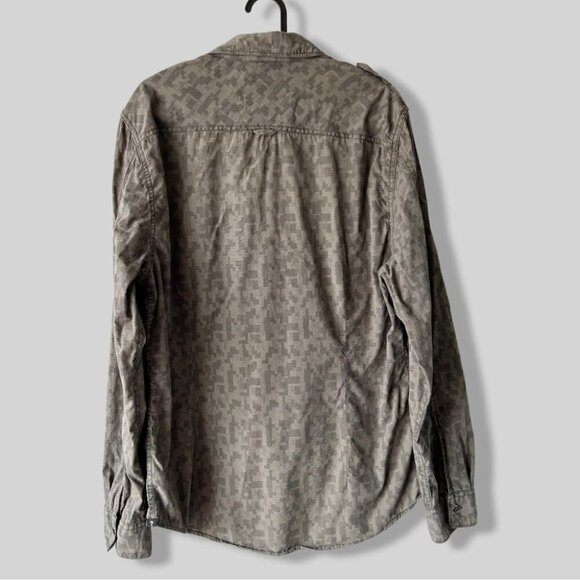 Guess Dillon Military Style Slim  Fit Button Down Shirt - Picture 2 of 13